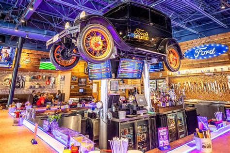 Ford garage restaurant - Ford’s Garage Daytona Beach, FL is your pit stop for the most delicious Famous Burgers, Craft Beer and delectable Desserts. 